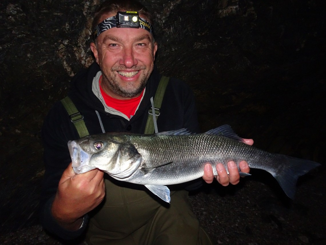 Shingle beach for bass