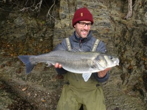 bass-lure-fishing-guide-from-devon